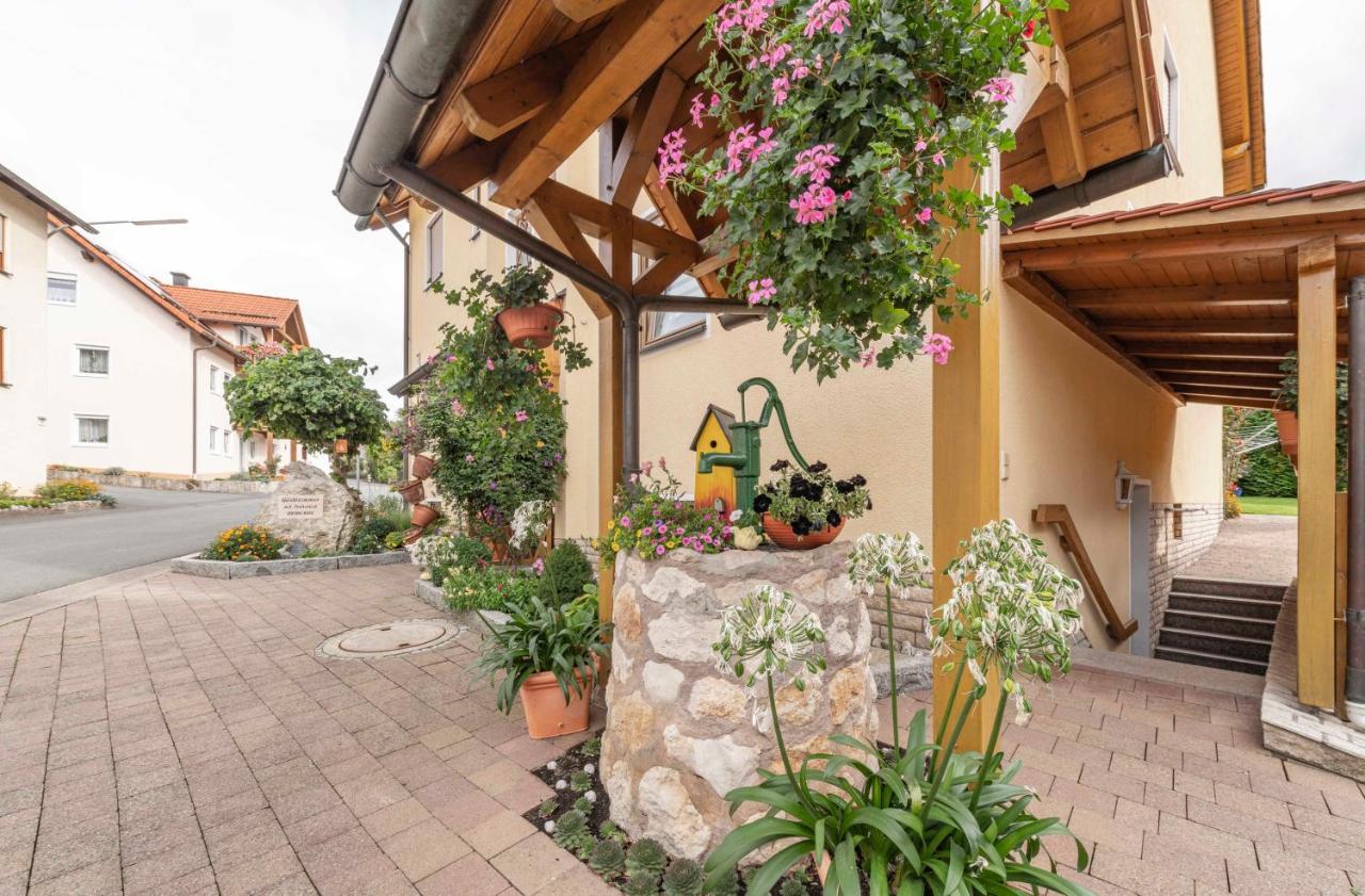 Gaestezimmer Klein Heiligenstadt in Oberfranken Экстерьер фото